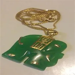 PENDENTE DE ELEFANTE DE JADE VERDE VIBRANTE DE OURO AMARELO 18KGP barato192R