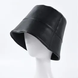 New Autumn Winter Women Hats Fashion Lady PU Leather Waterproof Bucket Rain Hat Foldable Fishmen Cap Whole 201104195y