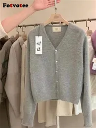 Женские свитера Fovotee, однотонный кардиган для женщин, мода 2023, однобортный осенне-зимний свитер с v-образным вырезом, элегантный винтажный вязаный свитер 231202