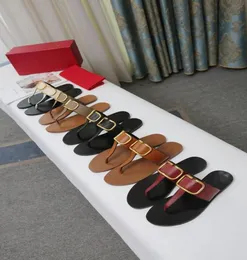 Find Similar 40 Men Women Sandals Designer Shoes Slide Summer Fashion Wide Flat Slippery With Thick Sandals Slipper Flip Flop and 4119985
