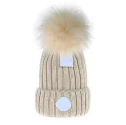 2023 beanie mens designer bucket hats New Fashion Women Ladies Warm Winter Beanie Large Faux Fur Pom Poms Bobble Hat Outdoor