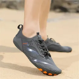 Sandals Autumn Number 39 Comfortable Shoes For Men Sea Slipper Masculin Sneakers Sport Athlete Runings Sepatu Shoos Casuals