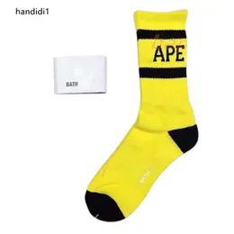 Same style socks for men and women, skateboard, fashionable letter printed socks, ape head pattern, hip-hop sports socks, all size 21 colors, j5