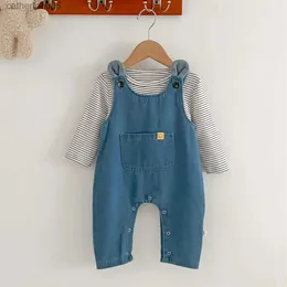 Clothing Sets 2023 Autumn Baby Boys 2PCS Clothes Et Cotton Striped Long Sleeve Tops Pocket Denim Suspender Pants Suit Toddler Boys OutiftsL231202