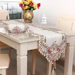 Runner da tavolo ricamo europeo tovaglia elegante ricamata decorazione rustica per matrimonio copertura beige polvere