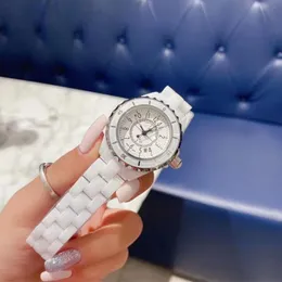 Clássico Elegante Designer Relógio Mens Automático Moda Simples Relógios 45mm Rodada Completa Aço Inoxidável Mulheres 3 Cores Bonitos Relógios de Pulso