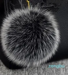 Luxury fluffy Fox Fur Ball Keychain Fur Pompons Keychain Keyring Pom Pom Keychain for Charm Bag Pendant Ornament Gift