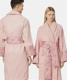 Designer men's Pajamas Men's and women's nightgowns Five-star pure cotton absorbent jacquard thick retro bathrobe long home fashion bathrobe z6