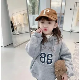 Hoodies Sweatshirts Spring Autumn Kids Grey Hoodie with Hat Soft Sweatshirt Letter Style Breathable Graphic Clothes for Girl Boy Baby Oversizes 231201