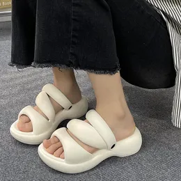 Sandalen Comfortabele Sabot-schoenen voor dames Outdoor 2023 Zomer Aan zee Vakantie Strand Dikke zool Eenvoudig ontwerp Platformsandalen