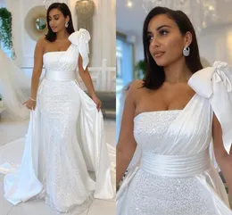 Arabic Dubai Mermaid White Evening Dress One Shoulder Formal Prom Party Gowns With Bow Satin And Sequined Overskirt Vestidos