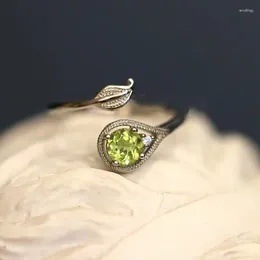 Clusterringe Trend Peridot Grüner Edelstein Zweige Blätter offen für Frauen Vintage Einfache Geburtstagsgeschenke Hochzeitsschmuck Ganzer Verkauf