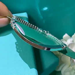 Pulseira pulseira de alta qualidade para sua escolha designer de luxo 66 pulseiras alfabetas presente de namorado nobre e elegante pulseira