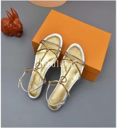 Classic Flat heel sandals leather luxury Designer leather woman shoes Metal buckle for parties Occupation Sexy sandals size3542 w2603459