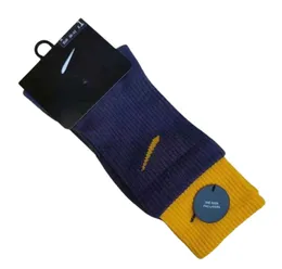 Top vente 10 couleurs marque de mode chaussettes en coton pour hommes nouveau noir décontracté hommes et femmes doux et respirant été et hiver chaussettes pour hommes v5