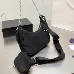 Kvinnor Luxurys Designers Bag Metal Chain 3in1 Messenger Shoulder Crossbody Väskor Toppkvalitet Läder Mini Tote Plånbok Handväskor