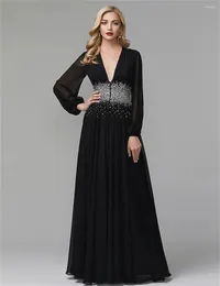 Party Dresses A-Line Celebrity Style Empire Wedding Guest Formal Evening Dress V Neck Long Sleeve Floor Length Chiffon With Sequin