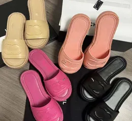 Luxurys Slippers Sandals For Women Fashion Classic Floral Brocade Leather Slides Rubber Heatshoes Platform Gear Bottoms Beach1833804