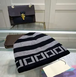 Beanie/Kafatası Kapakları İtalyan Tasarımcı Şapka Sonbahar ve Kış Yeni Basit Örgü Şapka Yumuşak ve Rahat Sıcak Moda Erkek ve Kadın Tasarımcı Beanie Tasarımcısı 2023 Bonnet Sıcak