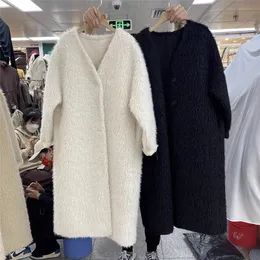 zintegrowany płaszcz z futrem z futrem z piaskowatkami do nowej zimowej średniej długości i zagęszczony futrzany płaszcz
