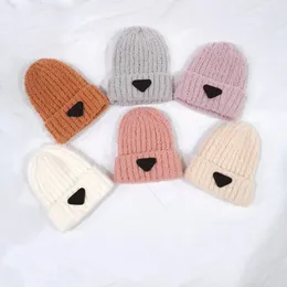 Designer hatt hink för man hatt vinter designer hatt mens kvinna beanie unisex höst vinter hattar neutral motorhuven man huvud varma kashmirskallar mössor