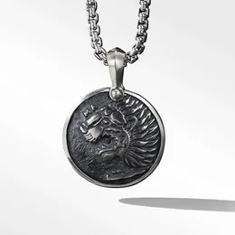 Necklace Dy Luxury Designer TwistedDY Fashion Personalized Hanging Tag Carved Lion Head Pure Silver Pendant