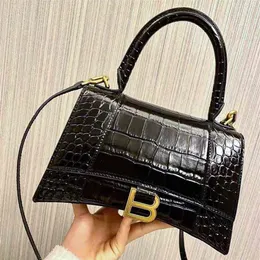 2022 جديد تمساح التمساح المتقدم Hourglass Bag Bag Portable Women's Bag One Counter Messenger Prosedile Reseps251s