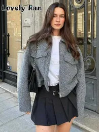 Vestes pour femmes Mode solide col rabattu manteaux courts pour les femmes nouveau 2023 automne chaud vêtements d'extérieur fermeture éclair à manches longues poches femmes vestes T231204