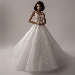 Abiti da sposa romantici avorio A Line senza maniche con scollo a V Backless sexy lunghi in tulle Abiti da sposa in pizzo con applicazioni di perline Abito da sposa Boho estivo 2024