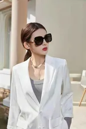 Designer brand fashion sunglasses cut edge round face UV protection fashion women's sunglasses outdoor street fashion sunglasses