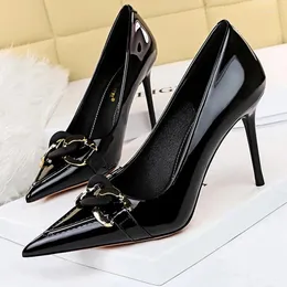 Dress Shoes Fashion Women Pumps Leather High Heels Metal Belt Buckle Quality Party Stiletto 2023