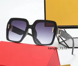 Yüksek kaliteli yeni lüks güneş gözlüğü polarize lensler tasarımcı bayanlar erkek 6153 Premium Too Glasses bayan gözlükleri çerçeve vintage güneş gözlüğü