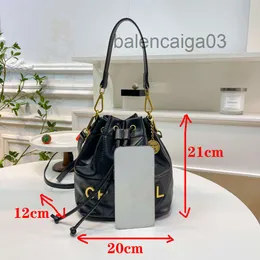 Designer CC Bucket Channell Bag Handbags Beach Crossbody The Tote Shoulder Bag Luxurys Fashion Brands Man Woman Leather Messenger Makeup Travel Bag