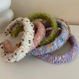 Mode Farbige Wolle Gestrickte Haarband Weibliche Plain Flauschigen Haar Hoop Koreanischen Stil Winter Haar Zubehör Für Frauen Haar Hoop