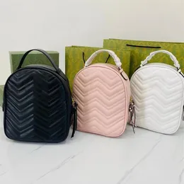 Modedesigner ryggsäckväskor läder stora kvinnor axelväska kvinnors handväska mini ryggsäckar lady messenger bagpack240g