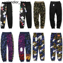 Nya 23SS Shark Designer Bathing Apes Mens broderade byxor Japan Men's Womens Universal Cargo Pants Sweat Fashion Märke JOGGER