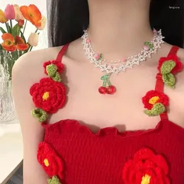 Collane con ciondolo Collana con fragole e ciliegie Colletto alla moda Catena con clavicola Doppio strato Girocollo con perle Gioielli di dichiarazione