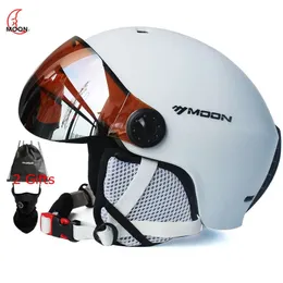 Ski Helmets MOON HighQuality Skiing Helmet with Goggles IntegrallyMolded PCEPS Outdoor Sports Snowboard Skateboard 231202