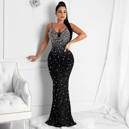 Sparkly Black paljetter Mermaid Prom Dresses for Black Girls Crystal Rhinestone Court Train Party Gown Pearls Pärlade remmar Sexiga kläder de Bal skräddarsydd festklänning