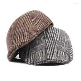 Berets męski bawełniany kraciaste czapki w średnim wieku jesienne zimowe czapki boina herringbone sboy baker boy hat kobietę tweed płaska czapka