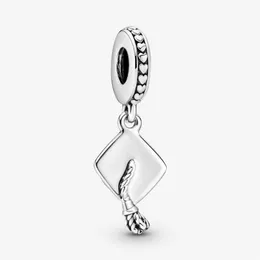 Ny ankomst 925 Sterling Silver Graduation Cap Dangle Charm Fit Original European Charm Armbandsmycken Tillbehör 325V