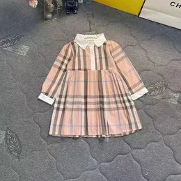 2023 designer Dress for girl fashion baby clothes Khaki Splicing design Kids frock Size 90-140 CM Long sleeved lapel Child skirt