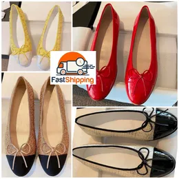 Ballet Flat Shoes Paris Luxury Designer Shoes Woman's 2C Brand Shoes quiltade läderballetter Skor Round Toe Women's Formal Dressing Shoe