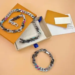Farbige Zirkon-Spleiß-Herrenketten-Halskette, italienisches Design, Mode, Straßentrend, Armband, Accessoires283o