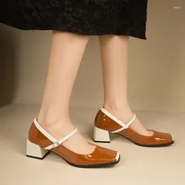 Klänningskor Square Toe Women Mary Janes 2024 Spring Loafers Fashion Brand Mid Heel