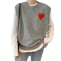 AMIS Designer Sweater Top Quality New Breknited Vest Women's Love Heart A Cashmere Sweater Tank Top for Winter Thickening Outwear