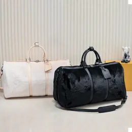 حقيبة Duffle Classic 45 50 55 أمتعة سفر للرجال من الجلد الحقيقي منتفخ منتفخ.