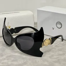여성용 고급 디자이너 선글라스 대형 프레임 고양이 눈 선글라스 기술 개인화 된 디자인 선글라스 여행 기능성 바람 패션