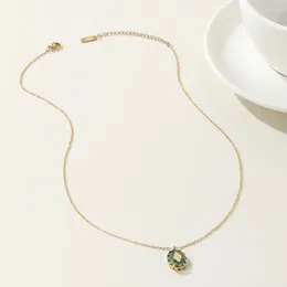 Chains Wholesale 5 Fashion Natural Stone Green Pendant Necklace Girl Ladies Romantic Gold-plated Titanium Steel Clavicle Chain Jewelry