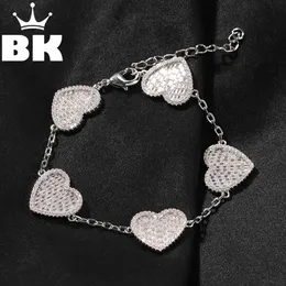 チェーンThe Bling King Vintage Fashion Bagutte CZ Heart Bracelet for Women Iced Out Cubic Zircon 5 Charms Link Luxury Jewelry 231205